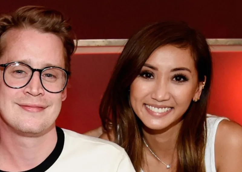 Macaulay Culkin ve Brenda Song nişanlandıktan sonra görüldü